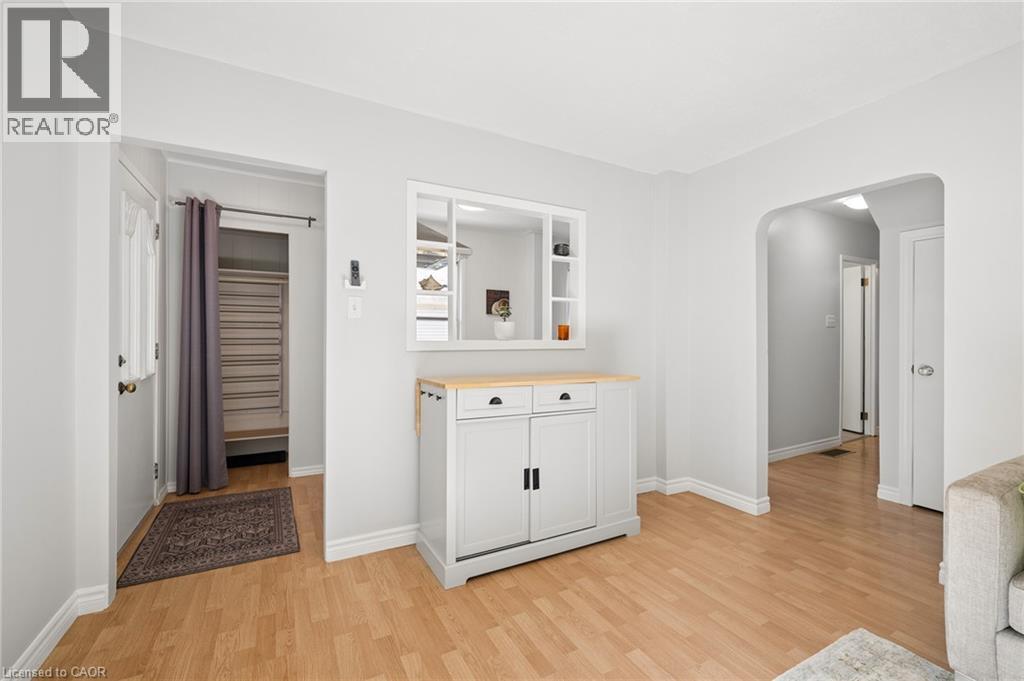 40 Perth Road, Kitchener, Ontario  N2M 3G5 - Photo 8 - 40864975