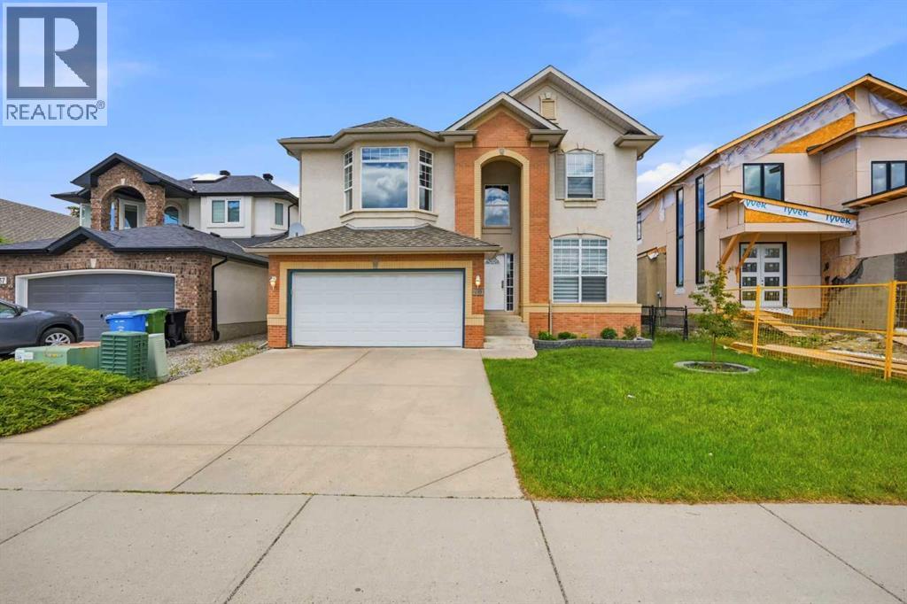1433 Strathcona Drive SW photo 1