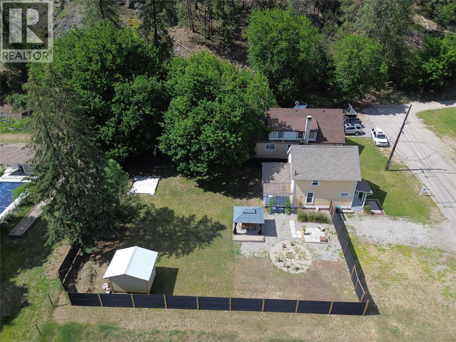 7577 4th Street, Grand Forks, British Columbia  V0H 1H0 - Photo 42 - 10391935