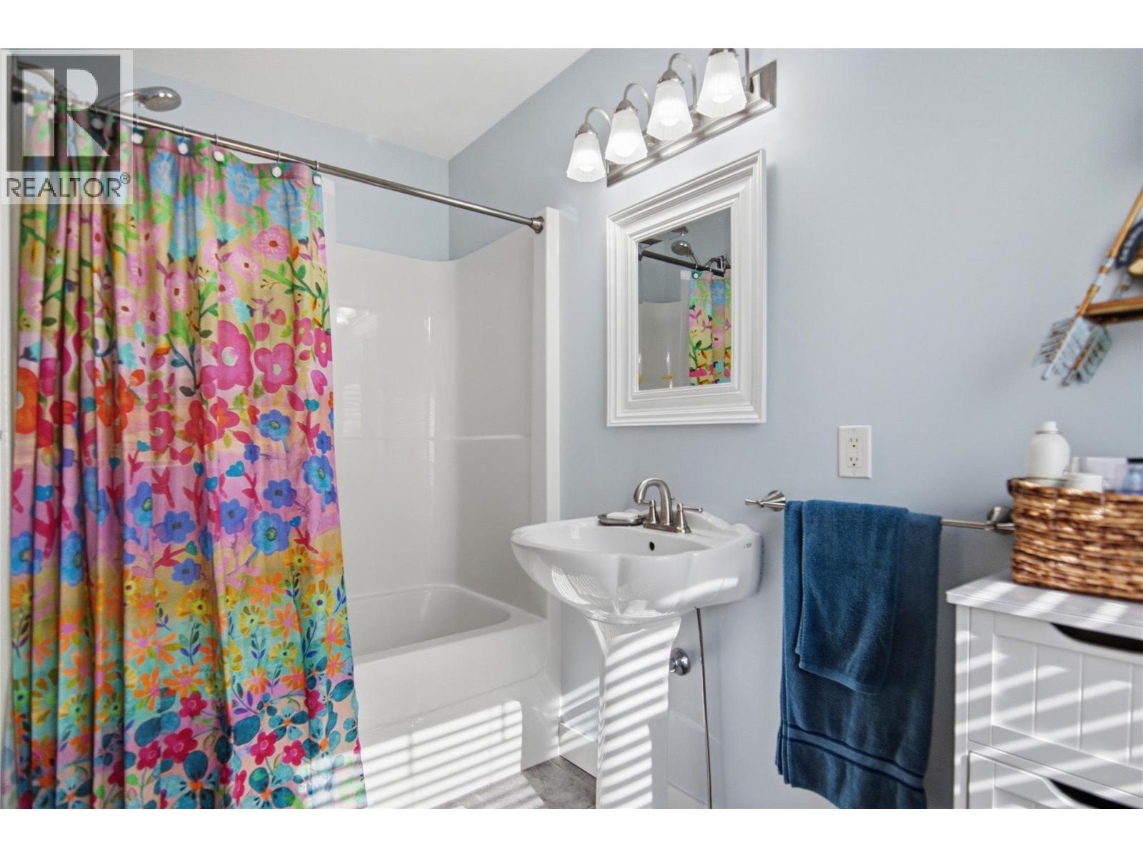 335 Cougar Road, Kamloops, British Columbia  V2C 6V1 - Photo 24 - 10401280
