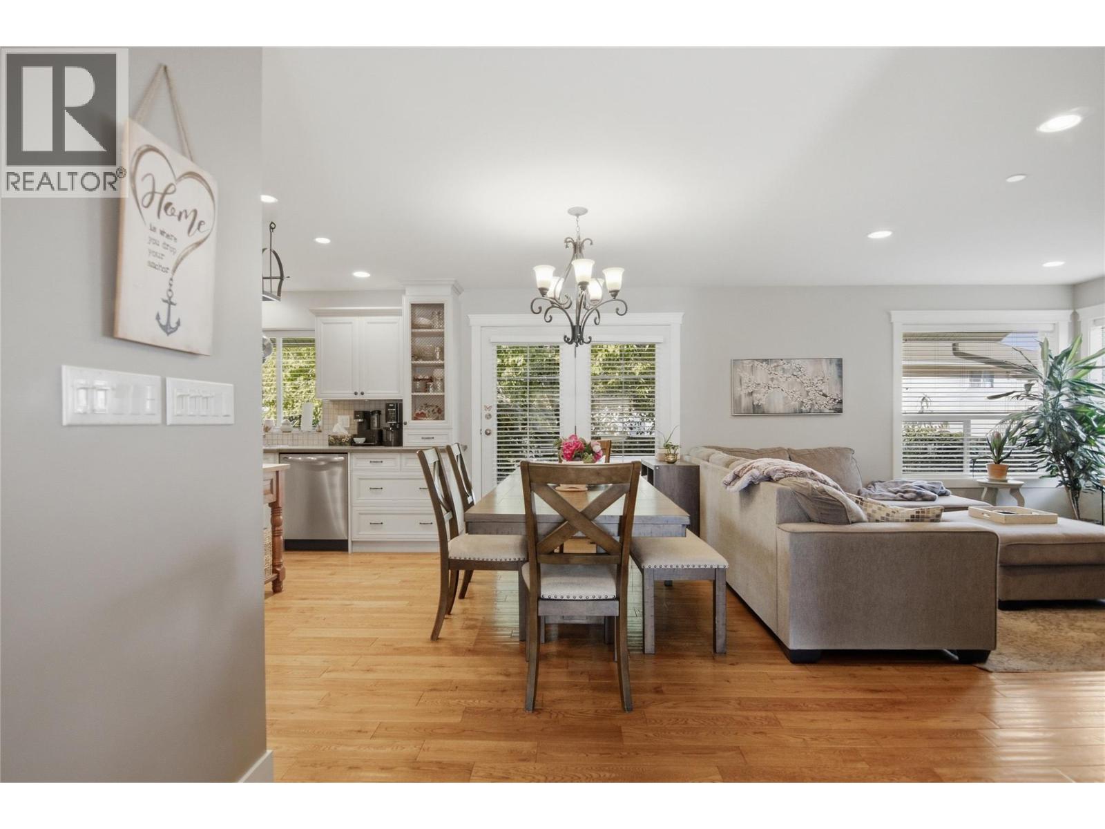 335 Cougar Road, Kamloops, British Columbia  V2C 6V1 - Photo 8 - 10401280
