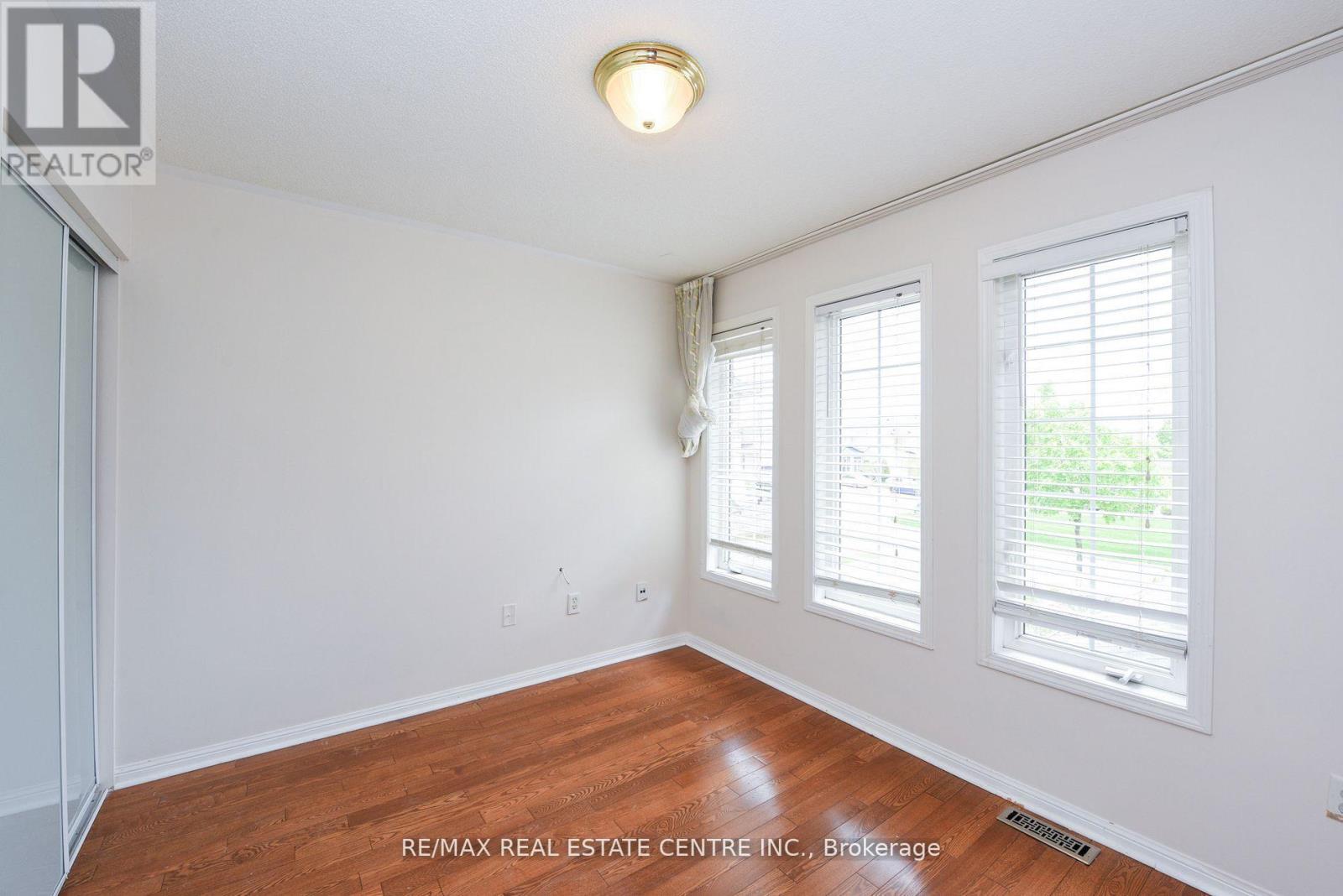 5989 Sidmouth Street, Mississauga, Ontario  L5V 2Z5 - Photo 26 - W13811534