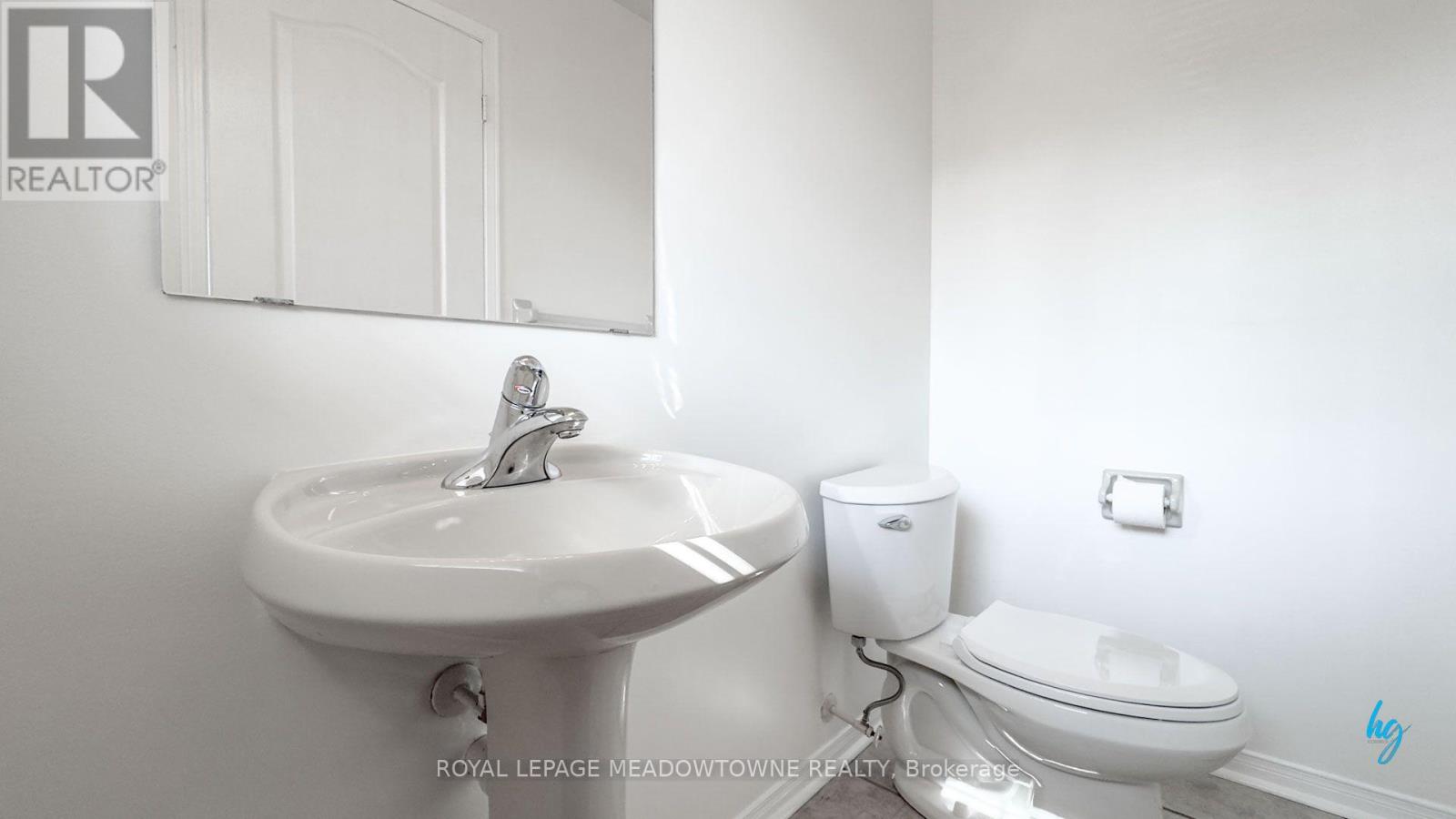 3561 Southwick Street, Mississauga, Ontario  L5M 7C4 - Photo 3 - W13811546