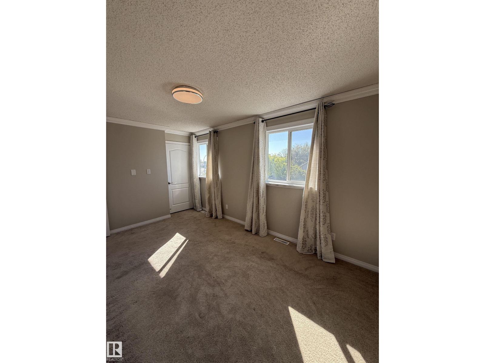3723 46 St Nw Nw, Edmonton, Alberta  T6L 3T7 - Photo 13 - E4509744