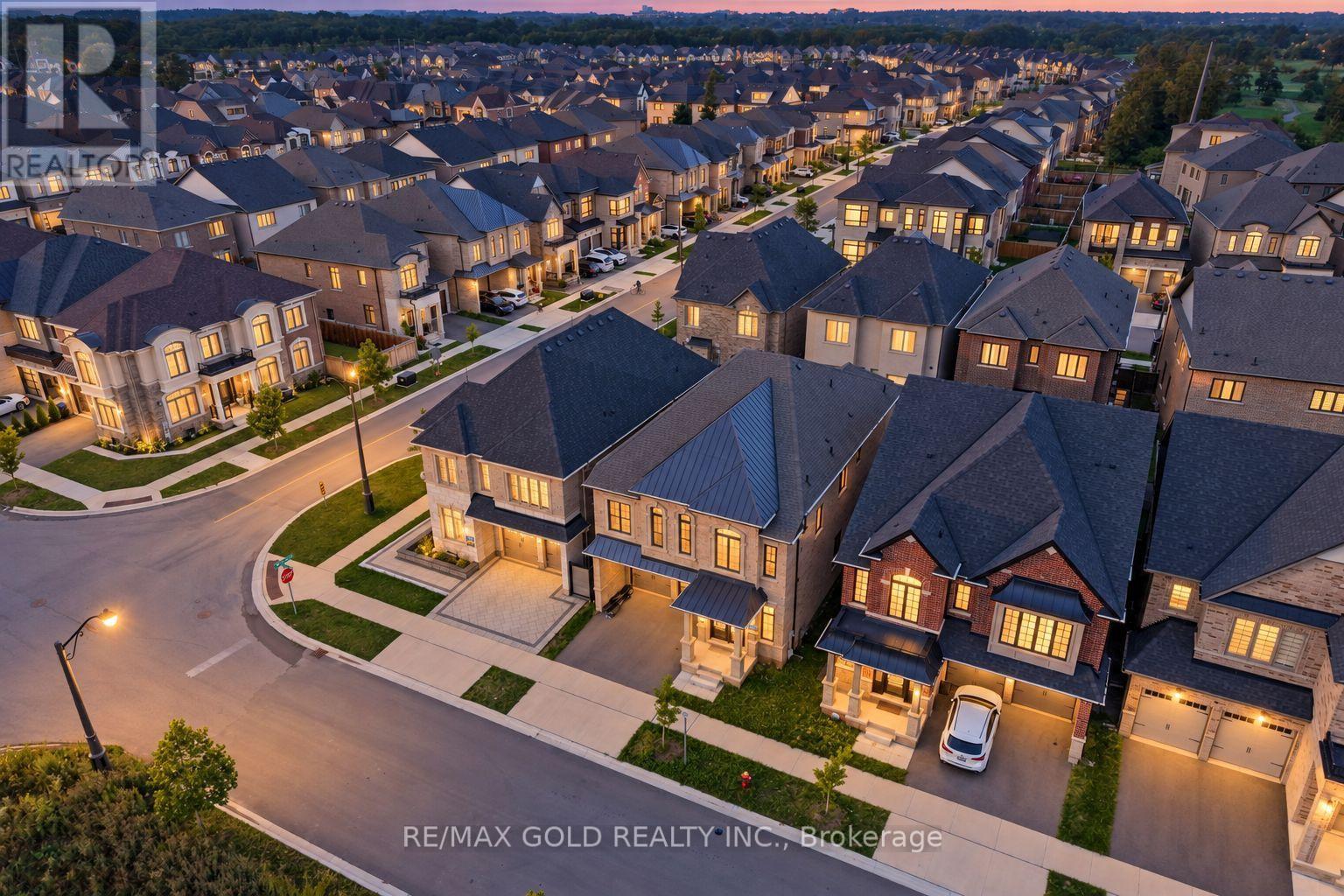 1199 QUEENS PLATE ROAD E, Oakville, Ontario
