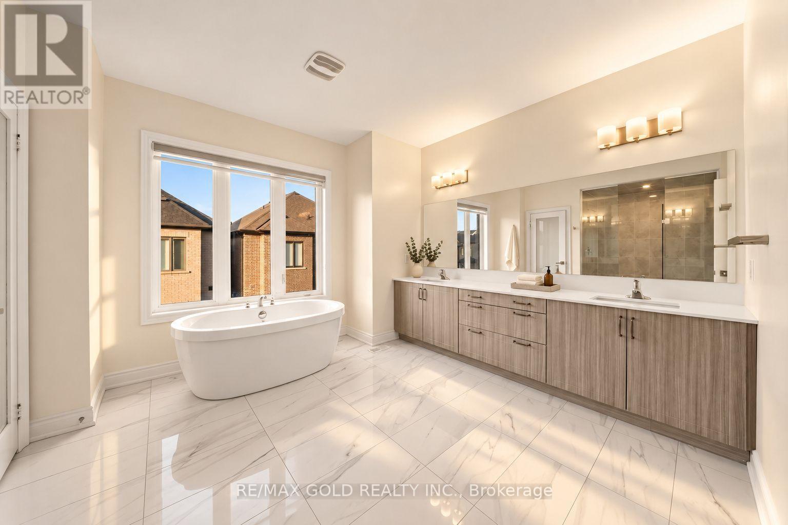 1199 Queens Plate Road E, Oakville, Ontario  L6M 5M4 - Photo 25 - W13664474