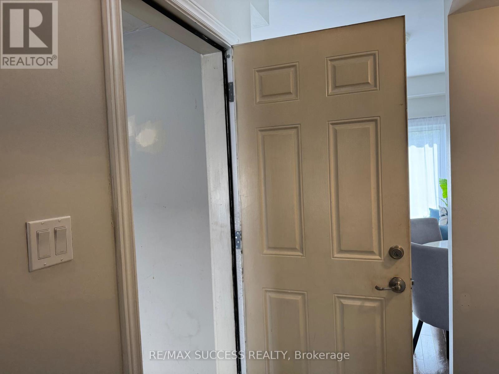 71 - 377 Glancaster Road, Hamilton, Ontario  L9G 0G4 - Photo 32 - X13811556