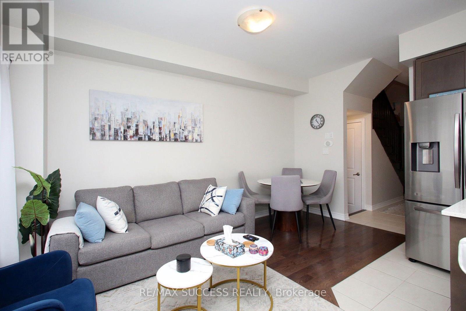 71 - 377 Glancaster Road, Hamilton, Ontario  L9G 0G4 - Photo 5 - X13811556