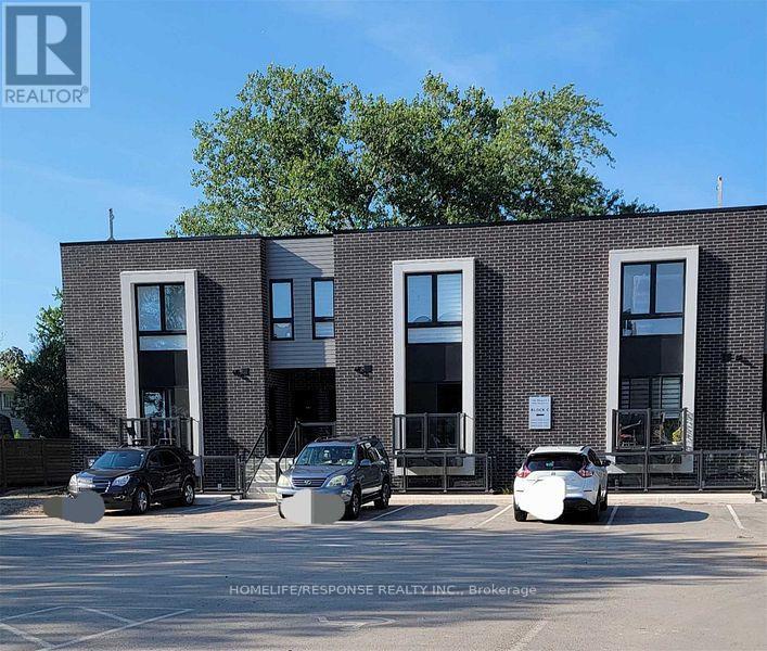 102 - 6065 Mcleod Road, Niagara Falls, Ontario  L2G 0Z7 - Photo 1 - X13811584
