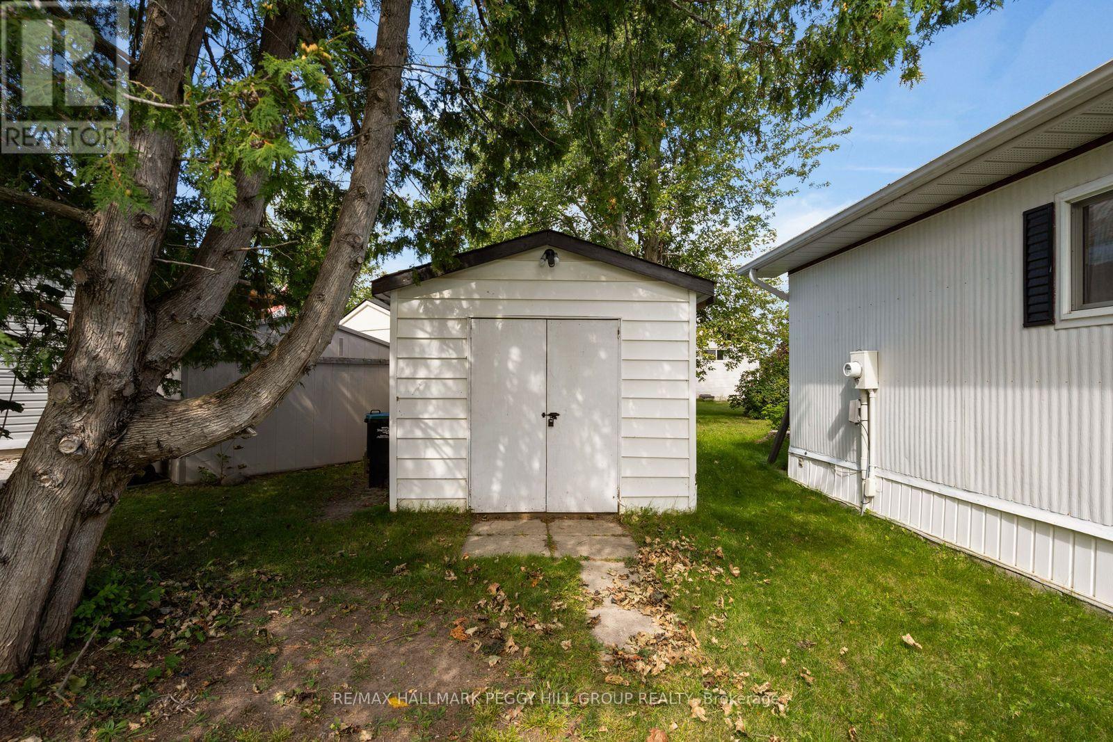 17 Balantrae Drive, Oro-Medonte, Ontario  L3V 0P9 - Photo 12 - S13802620