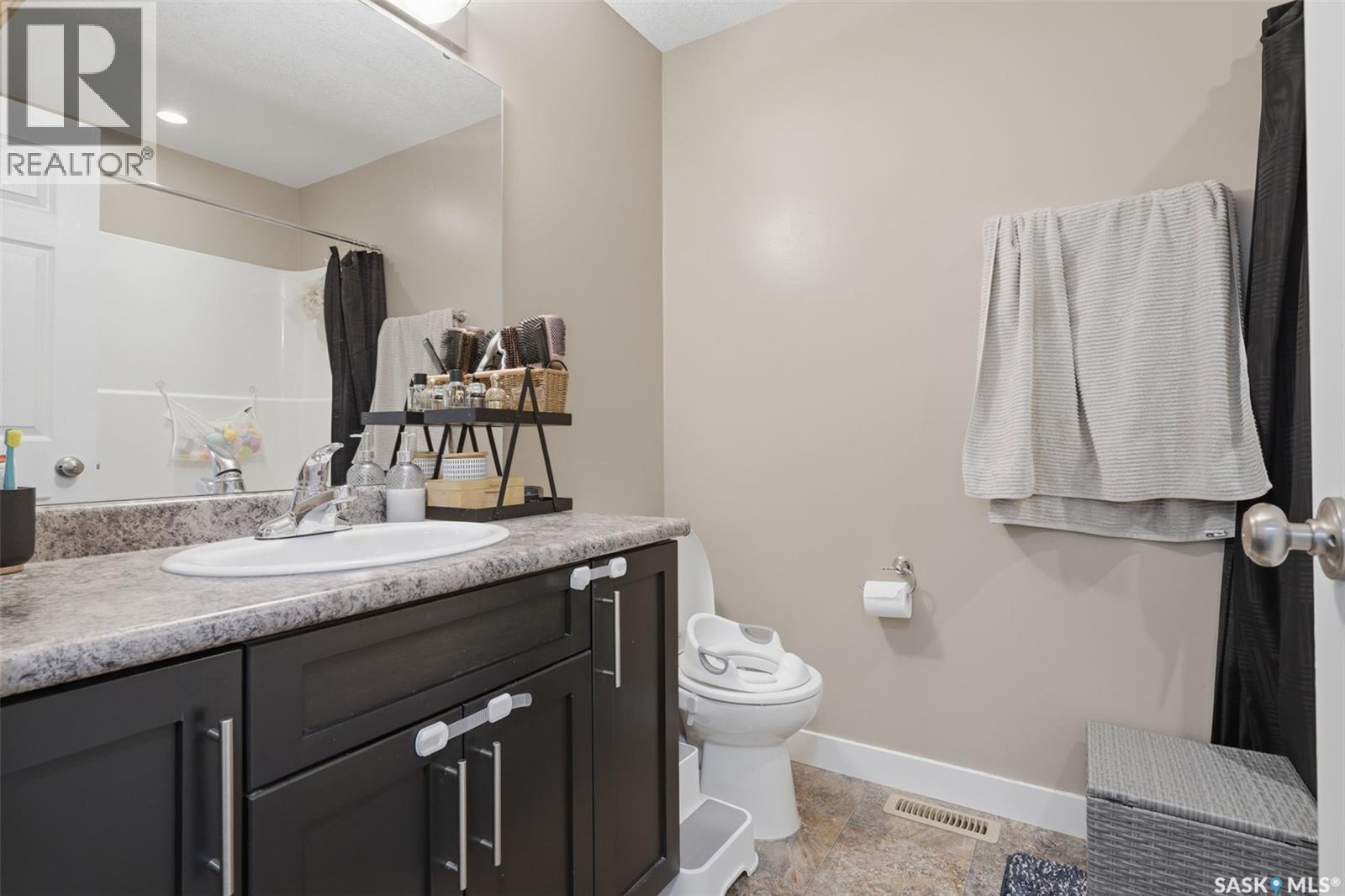 1448 Mcintosh Street, Regina, Saskatchewan  S4T 5C3 - Photo 25 - SK049031