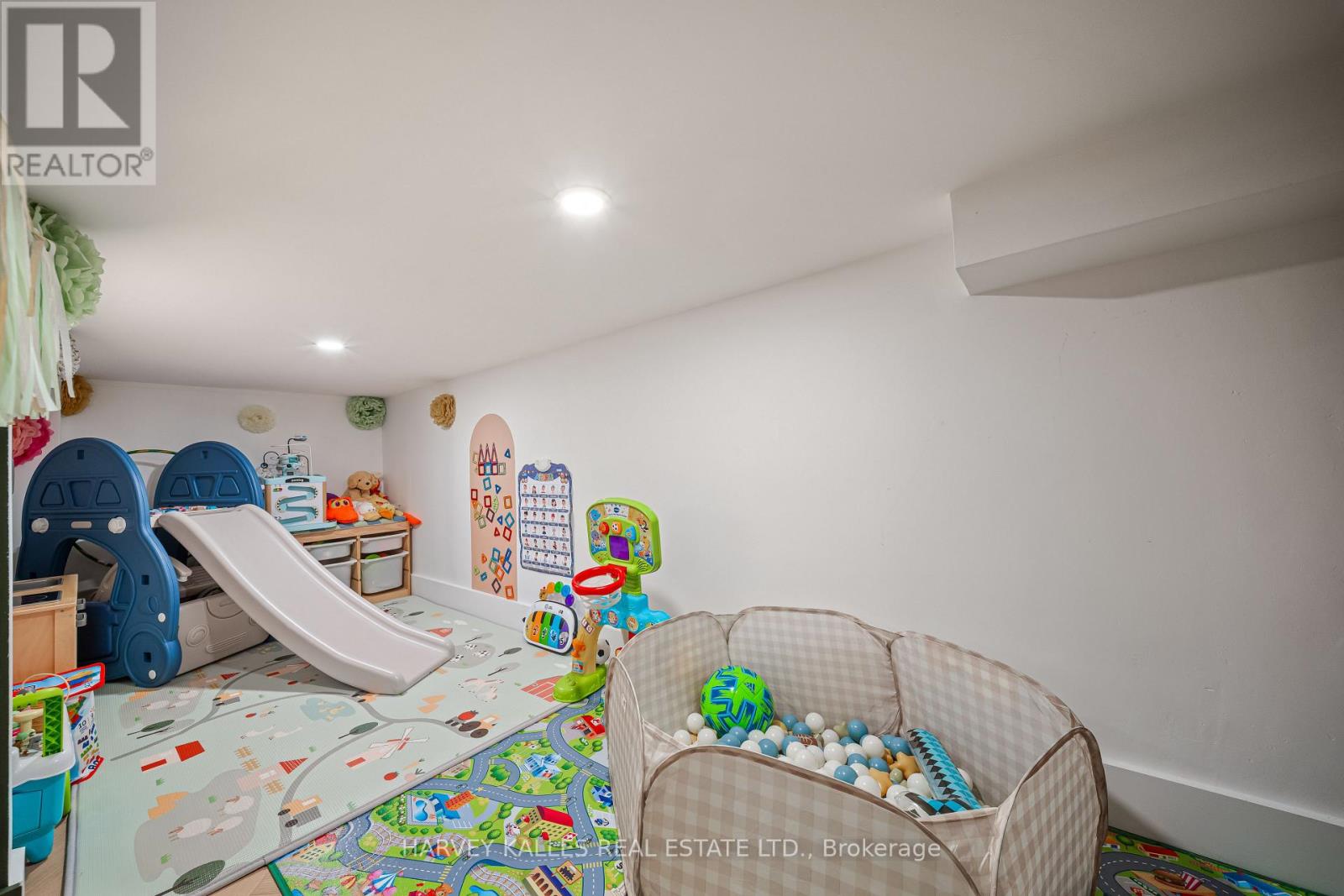 213 Simonston Boulevard, Markham, Ontario  L3T 4M3 - Photo 34 - N13810048