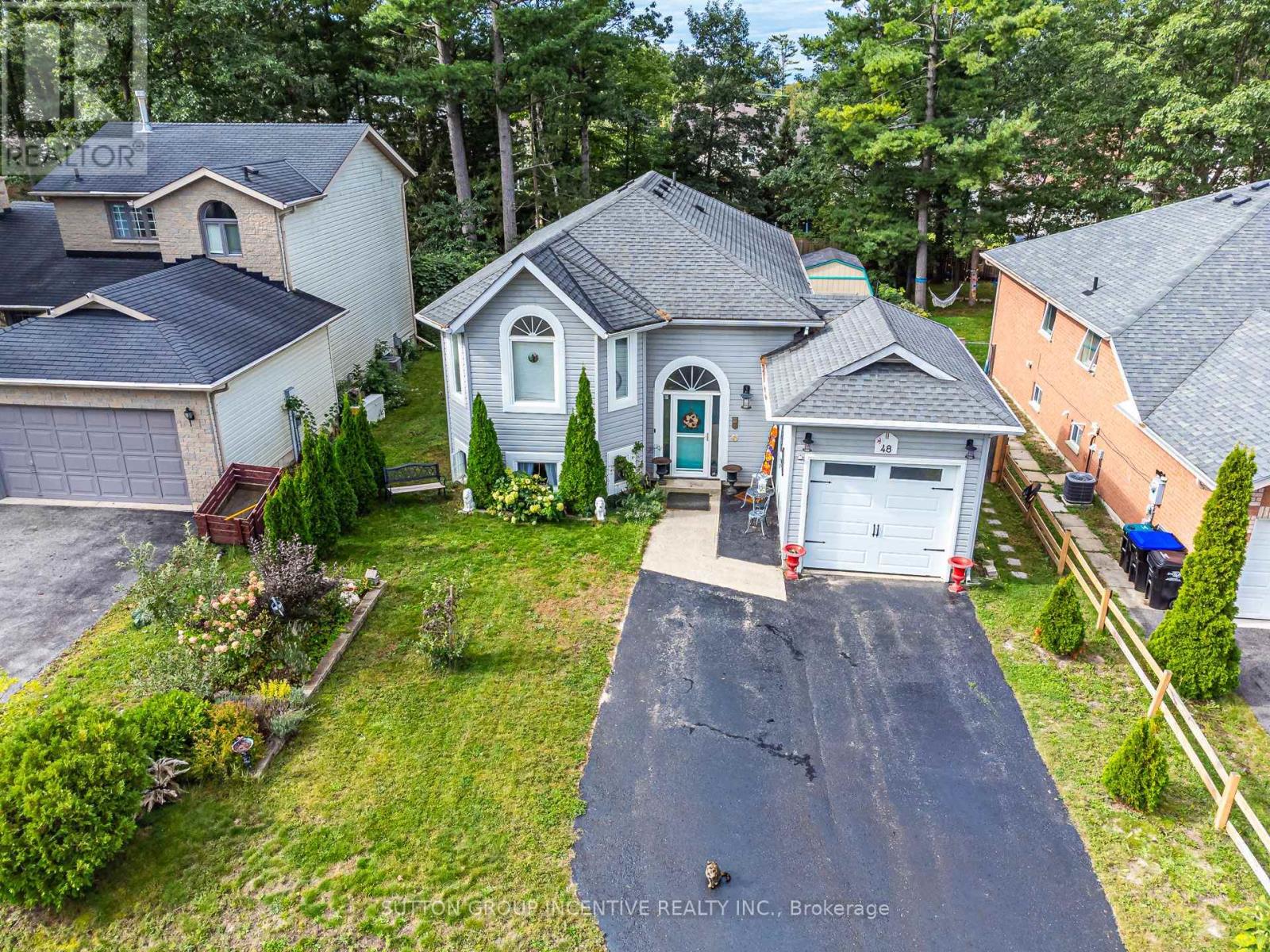 48 Wesley Avenue, Wasaga Beach, Ontario  L9Z 1C8 - Photo 4 - S13597418
