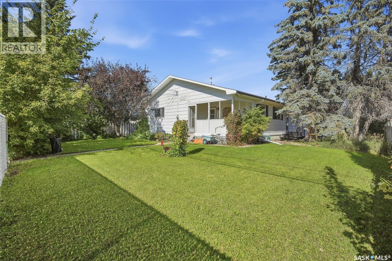 314 4th Street S, Martensville, Saskatchewan  S0K 2T0 - Photo 3 - SK049083