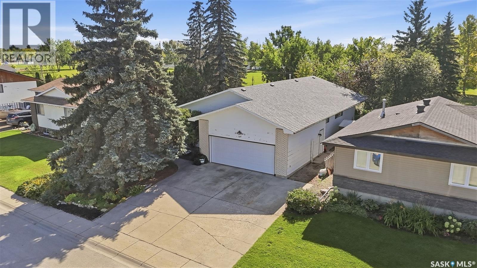 314 4th Street S, Martensville, Saskatchewan  S0K 2T0 - Photo 37 - SK049083