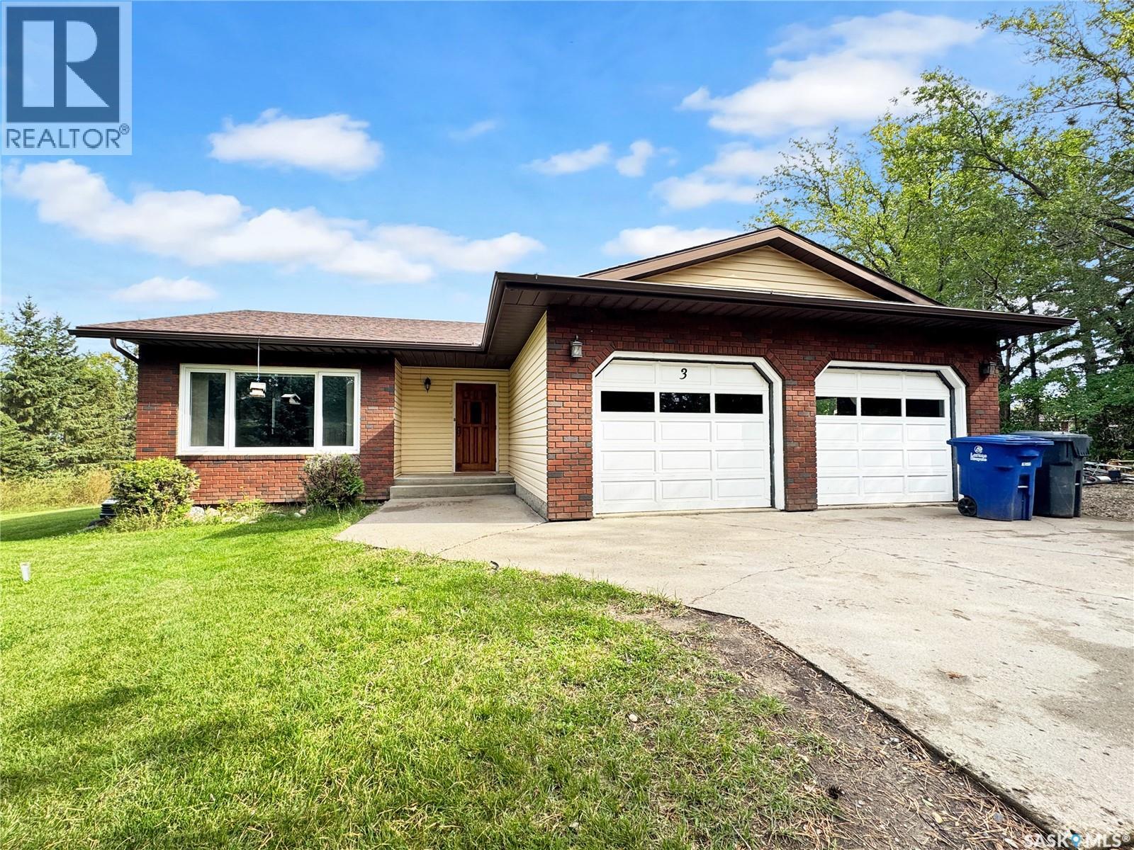 #3 West Park Drive, Battleford, Saskatchewan  S0M 0E0 - Photo 1 - SK049048