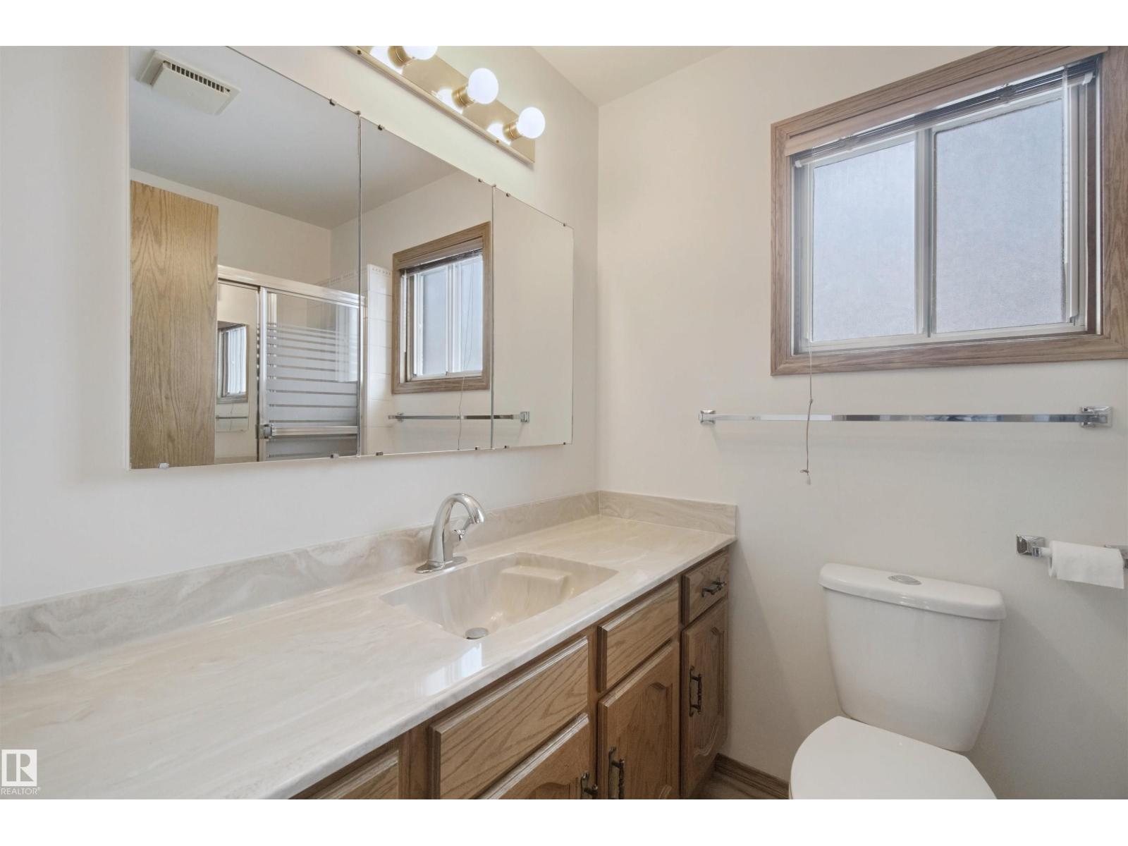 5828 181 ST NW photo 31