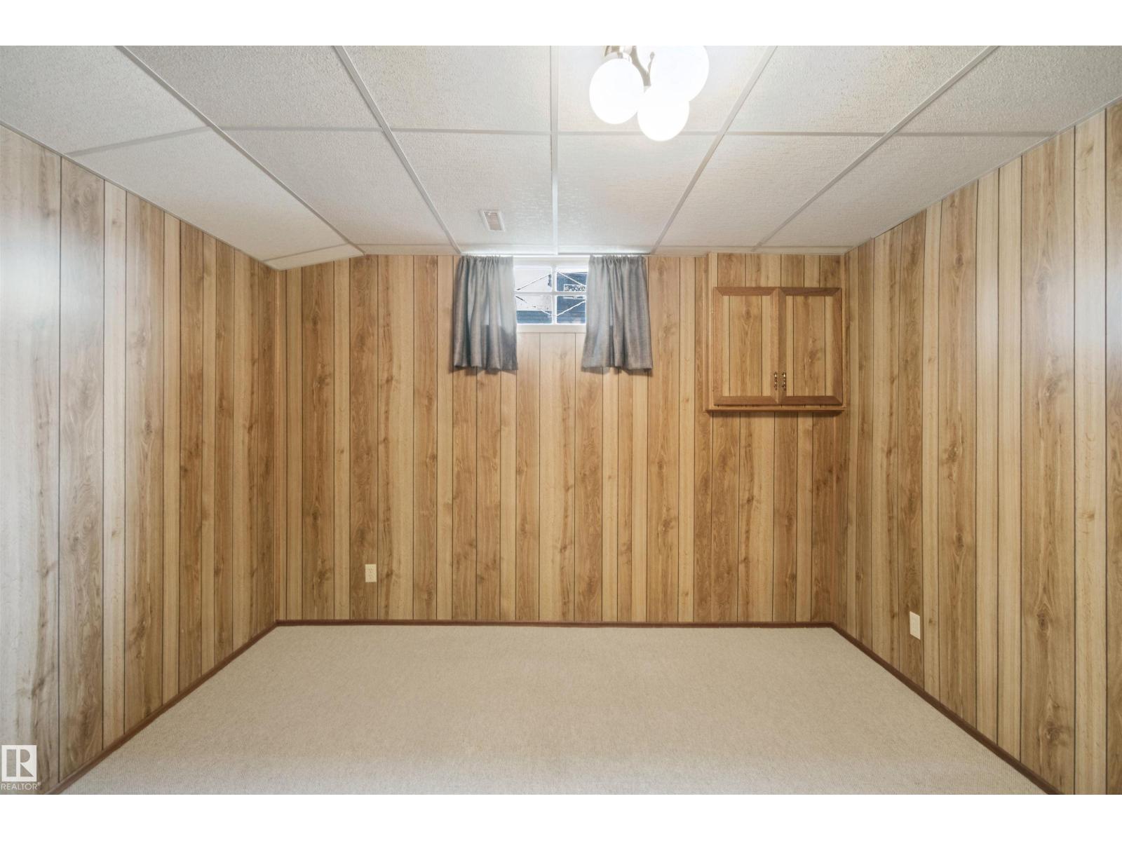 5828 181 ST NW photo 41