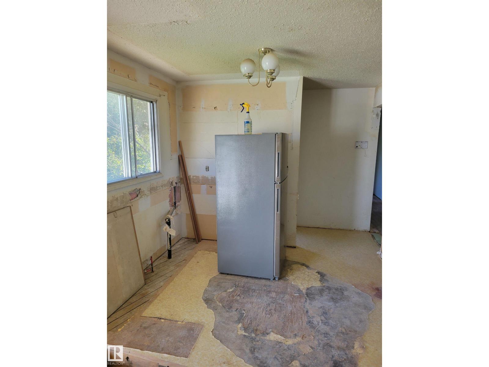 5111 59 St, Redwater, Alberta  T0A 2W0 - Photo 35 - E4509746