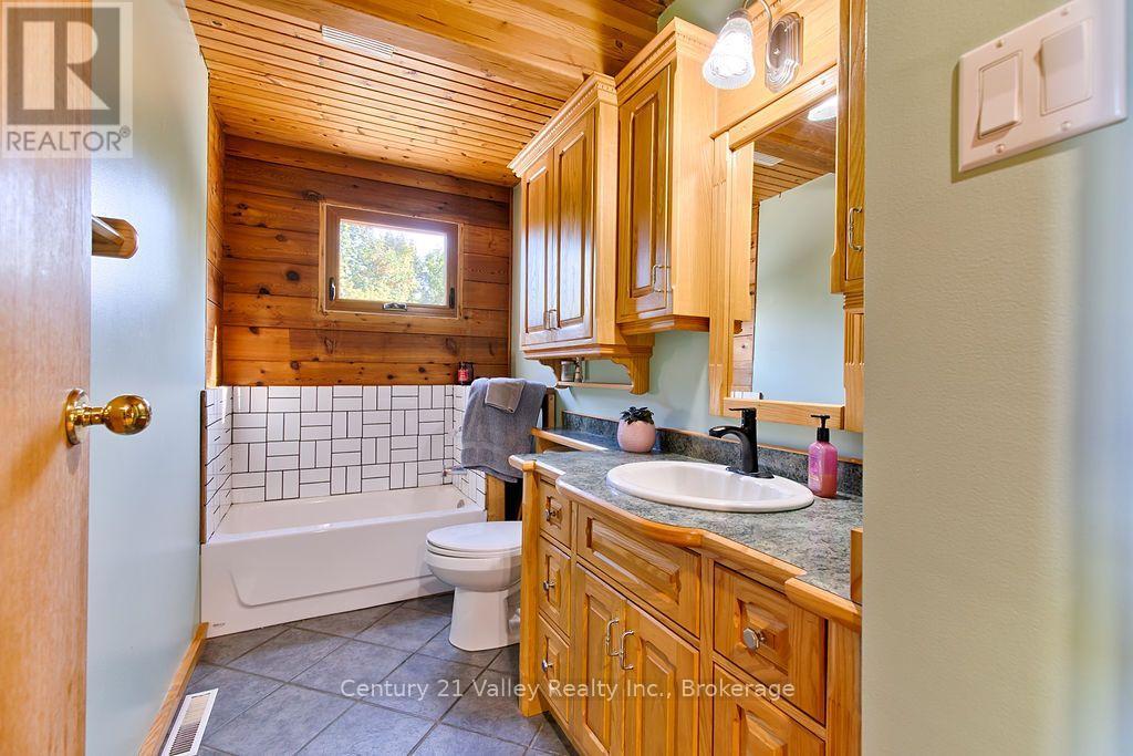 7969 60 Highway, Bonnechere Valley, Ontario  K0J 1T0 - Photo 25 - X13811668