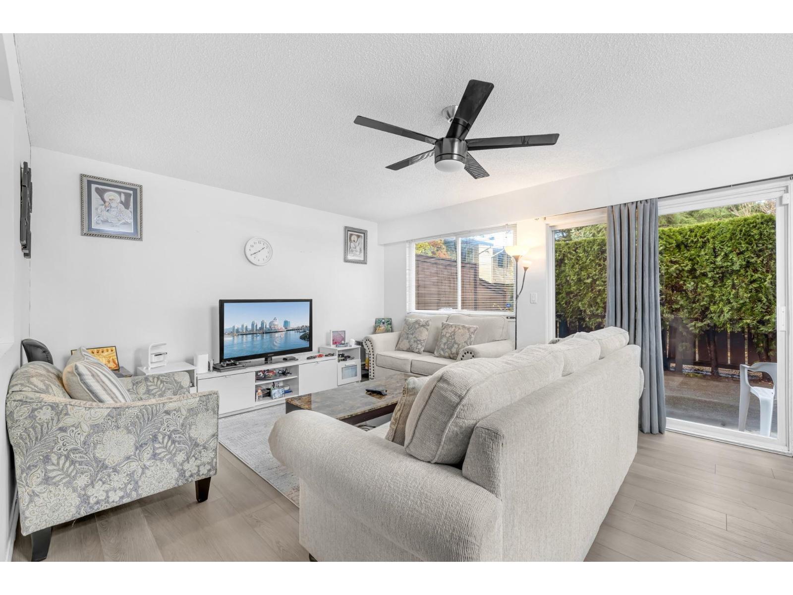1 9400 122 STREET, Surrey, British Columbia