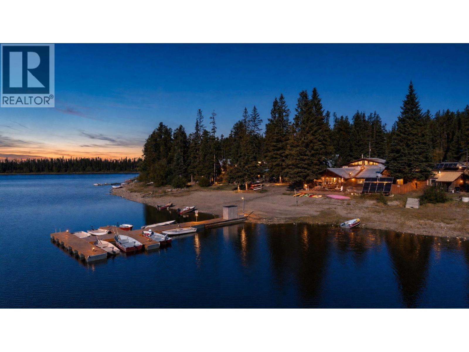 11950 Postill Lake Road, Kelowna, British Columbia