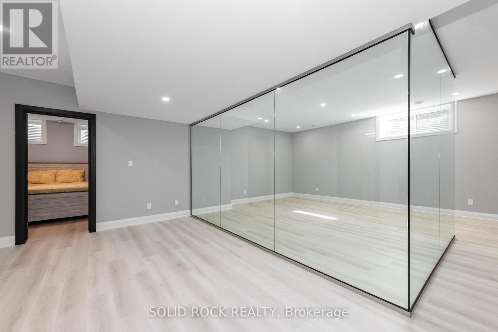 224 Roger Road, Ottawa, Ontario  K1H 5C6 - Photo 26 - X13811654