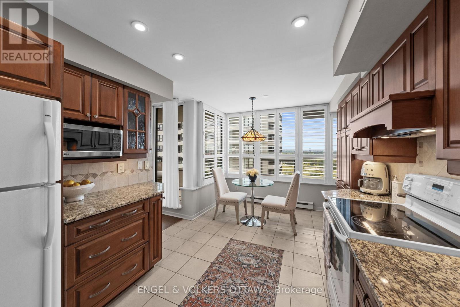 1905 - 1500 Riverside Drive, Ottawa, Ontario K1G 4J4 - Photo 19 - X13811676