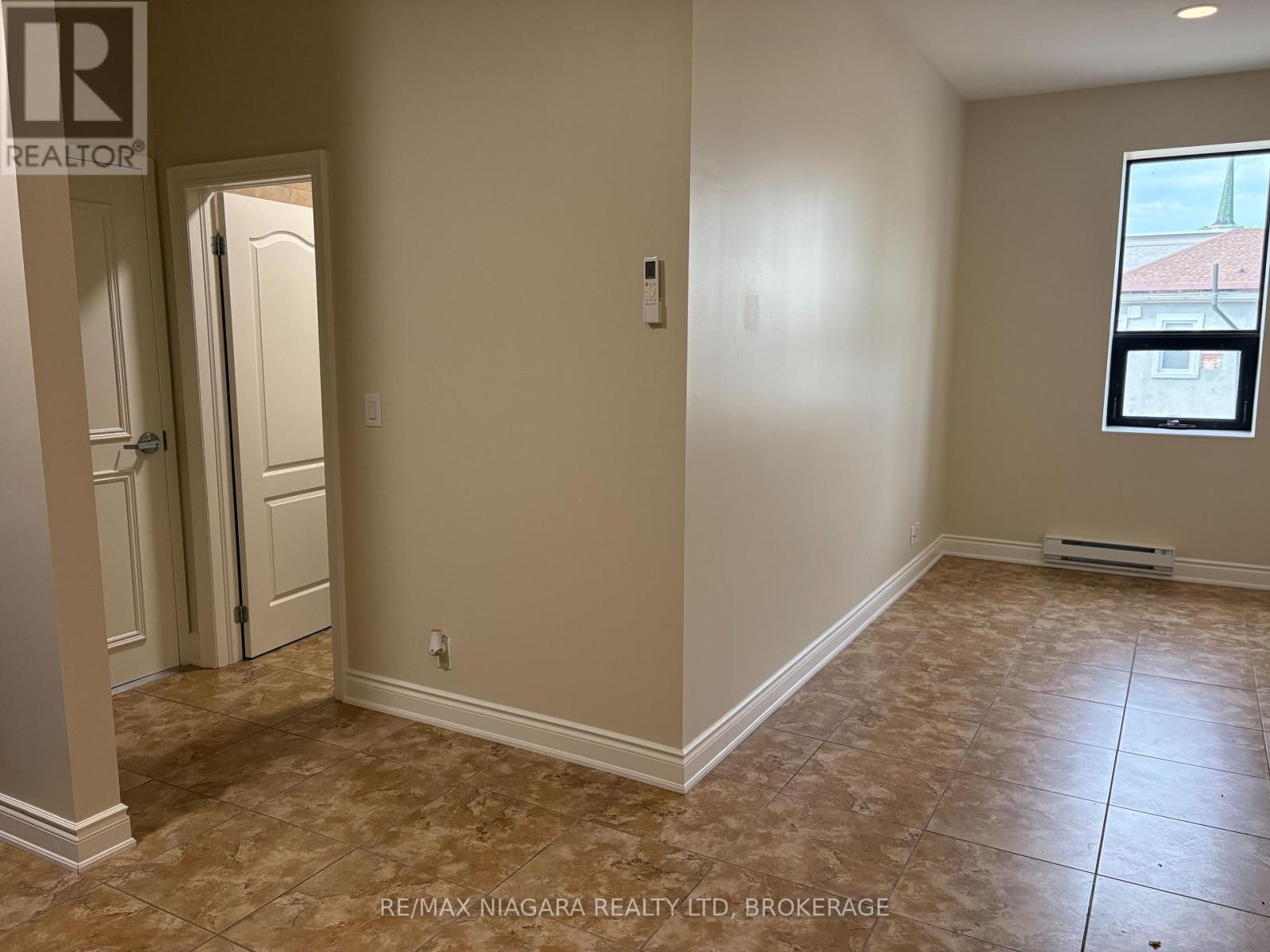 3 - 320 Ridge Road N, Fort Erie, Ontario  L0S 1N0 - Photo 4 - X13811614
