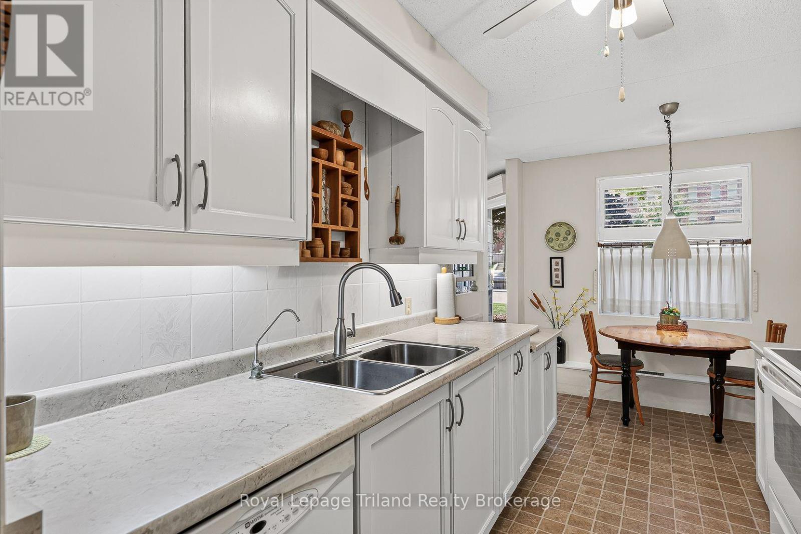 101 - 217 Thames Street S, Ingersoll, Ontario  N5C 2T6 - Photo 18 - X13811660
