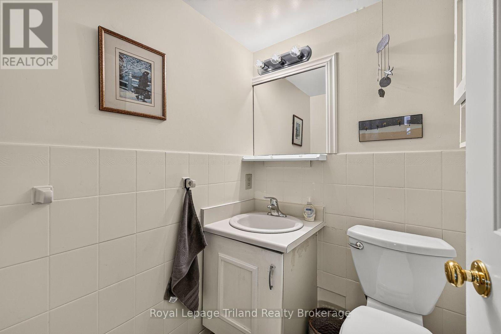 101 - 217 Thames Street S, Ingersoll, Ontario  N5C 2T6 - Photo 31 - X13811660