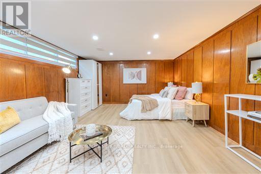 201 Goddard Street, Toronto, Ontario M3H 5E7 - Photo 3 - C13811696