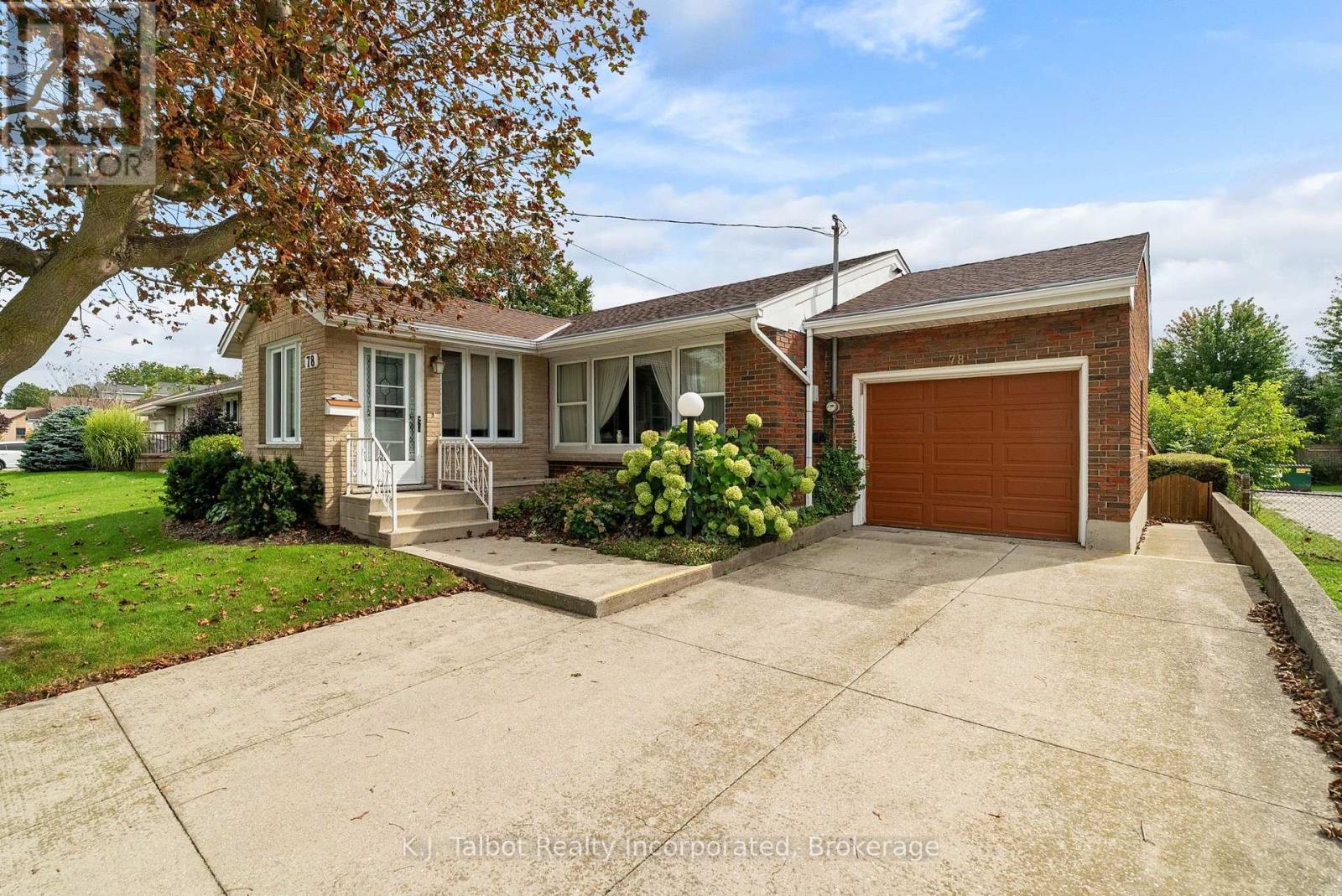 78 Blake Street E, Goderich, Ontario  N7A 1C8 - Photo 1 - X13811608