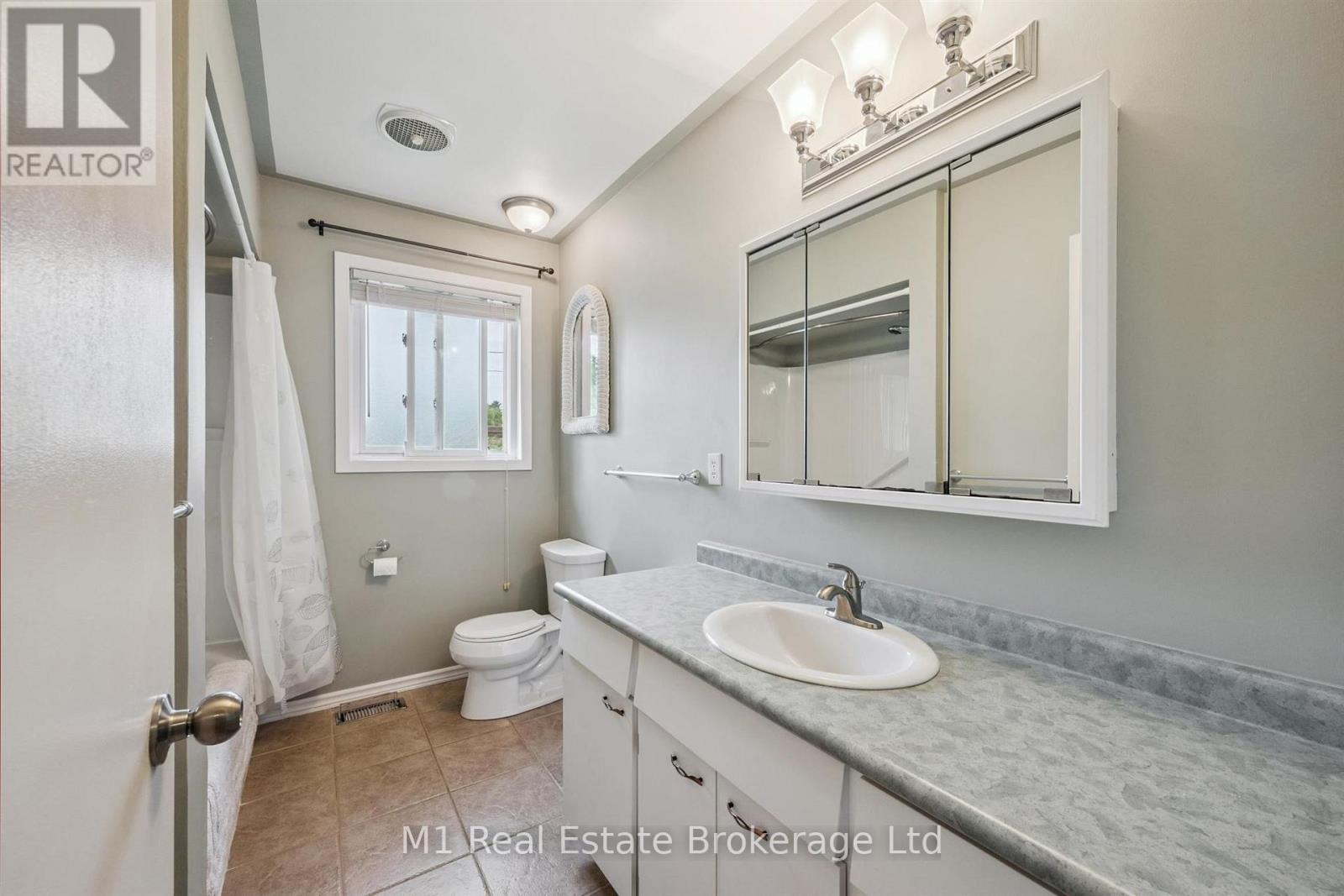 205 Albert Street, Minto, Ontario  N0G 2P0 - Photo 16 - X13811648