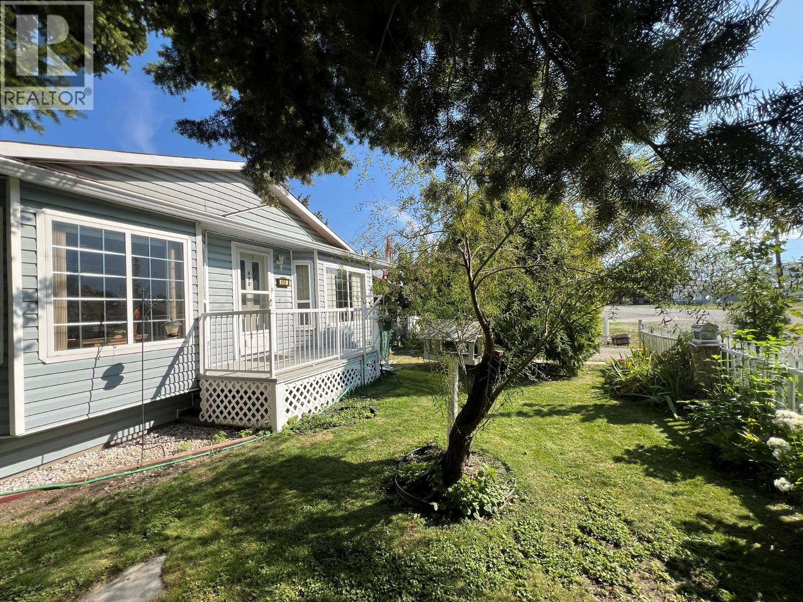 410 6th Avenue, Keremeos, British Columbia