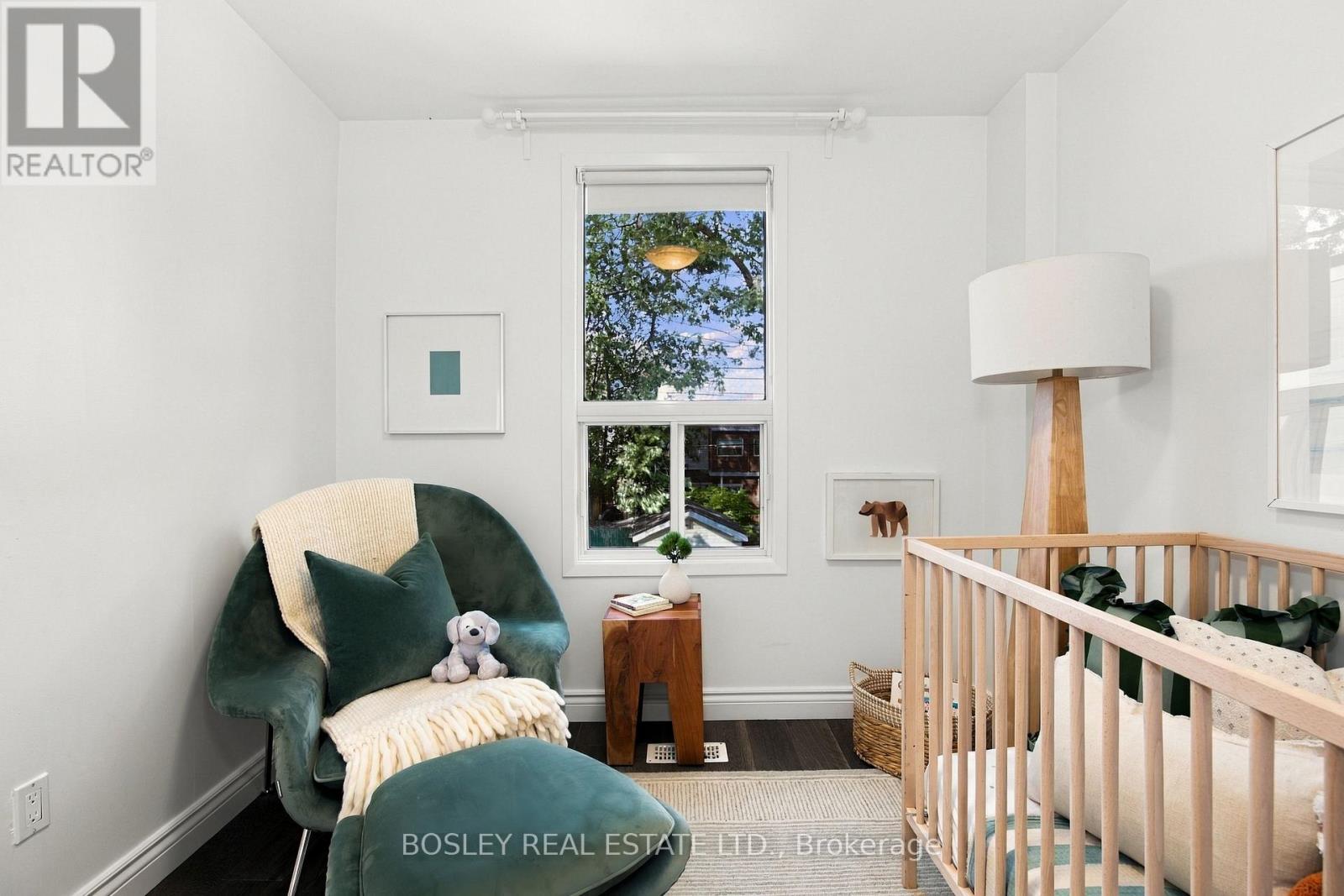 682 Milverton Boulevard, Toronto, Ontario  M4C 1X9 - Photo 29 - E13809448