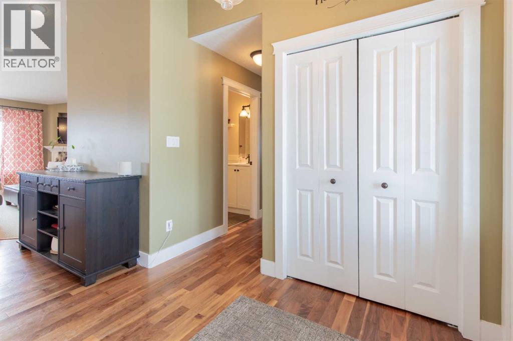 37 Laurel Place photo 5