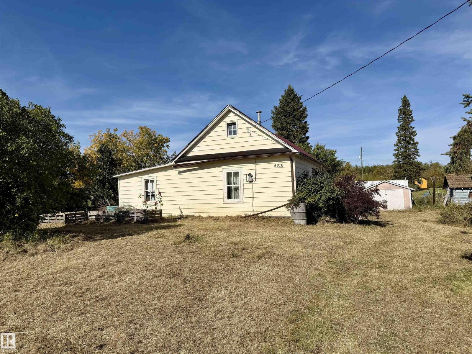 4910 50 Avenue, Spedden, Alberta  T0A 3E0 - Photo 2 - E4509751