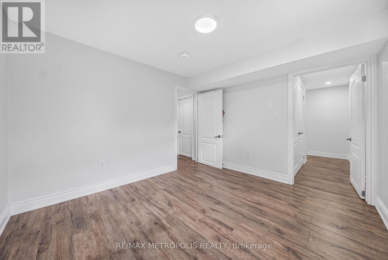 Bsmt - 6 Madoc Drive, Brampton, Ontario  L6V 1Z9 - Photo 14 - W13811618