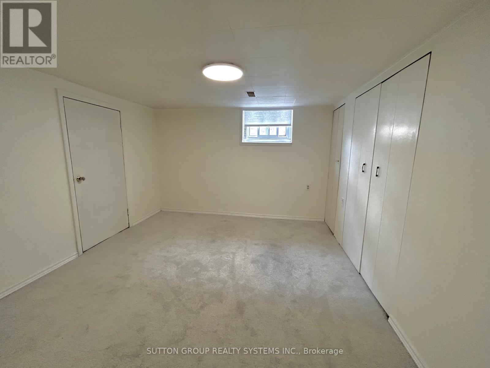 26 Compton Crescent, Toronto, Ontario  M3M 2C2 - Photo 16 - W13811650
