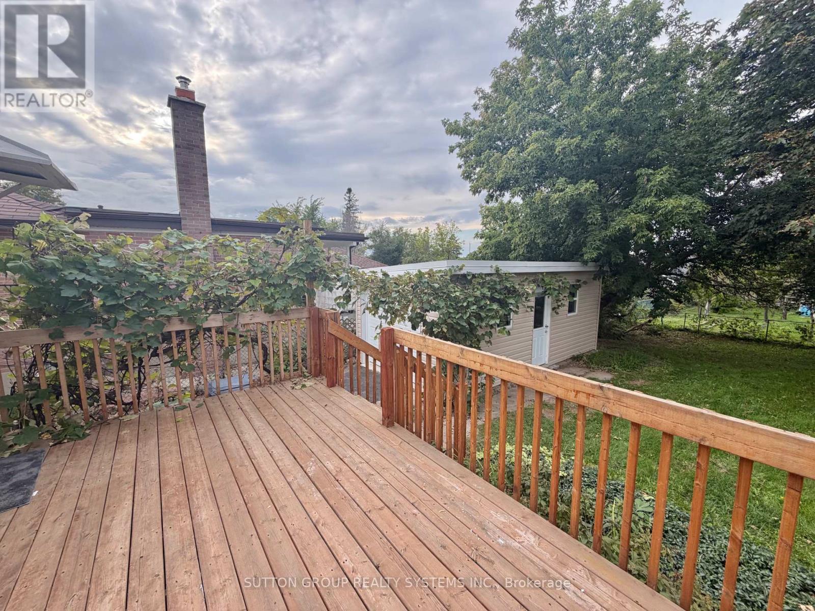 26 Compton Crescent, Toronto, Ontario  M3M 2C2 - Photo 21 - W13811650