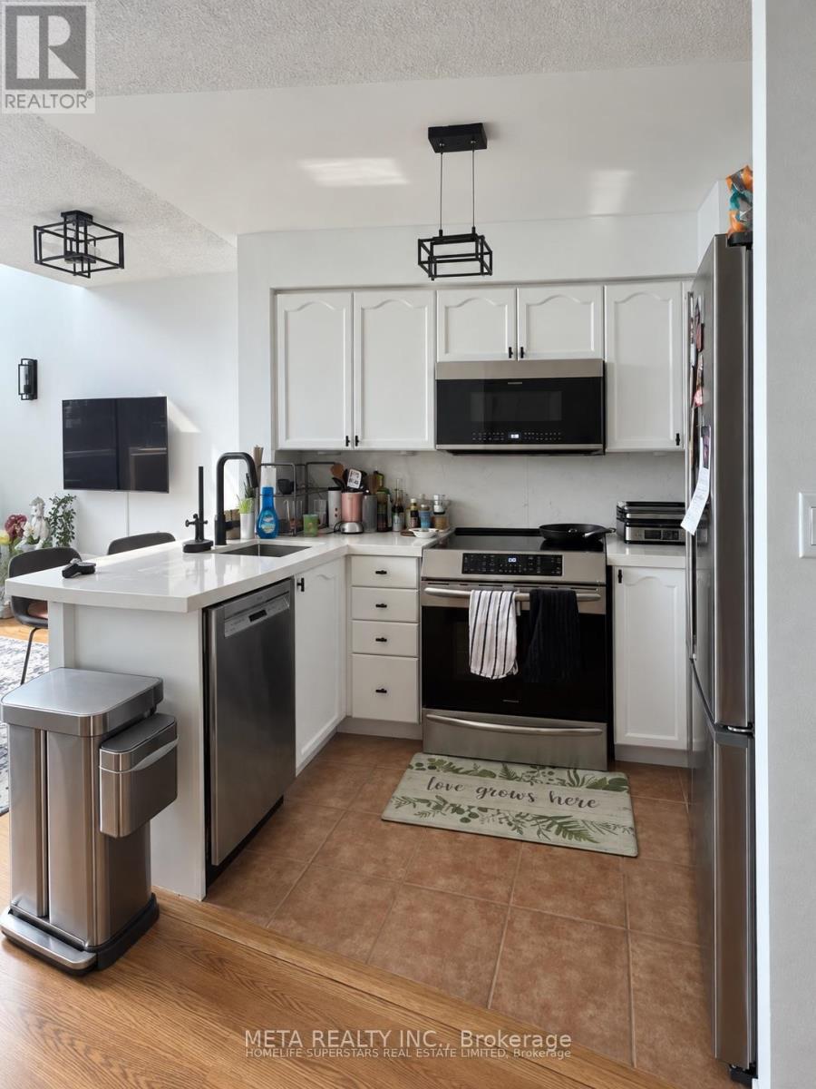 308 - 200 Manitoba Street, Toronto, Ontario  M8Y 3Y9 - Photo 3 - W13811710
