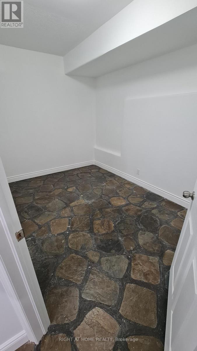 2 - 172 Lena Crescent, Cambridge, Ontario  N1R 8P6 - Photo 22 - X13811670