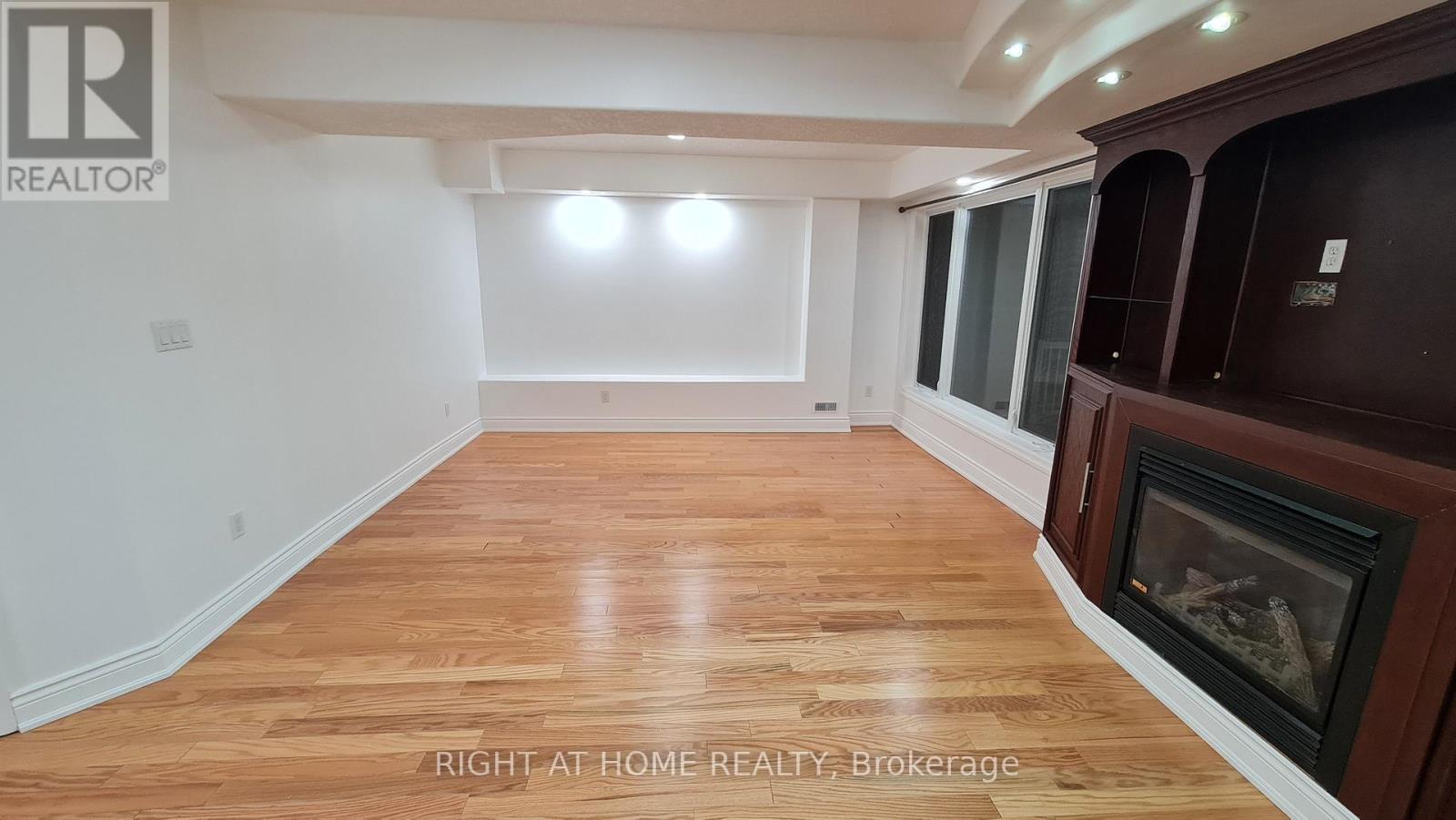 2 - 172 Lena Crescent, Cambridge, Ontario  N1R 8P6 - Photo 8 - X13811670