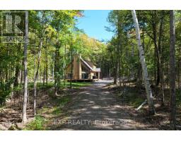 743 LAKEWOODS DRIVE, Madawaska Valley, Ontario