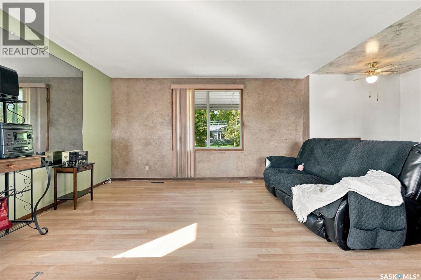 315 Lewis Street, Pense, Saskatchewan  S0G 3W0 - Photo 6 - SK049067