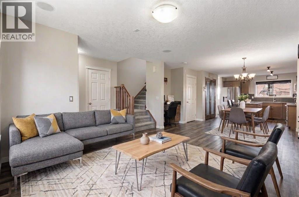70 Walden Manor SE, Calgary, Alberta