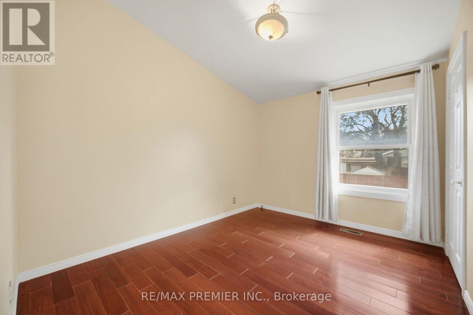 1474 South Service Road, Mississauga, Ontario  L5E 1V6 - Photo 19 - W13809952
