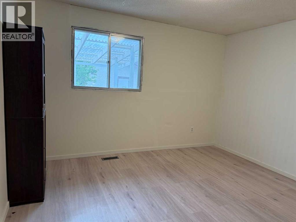9 Heather Court photo 18