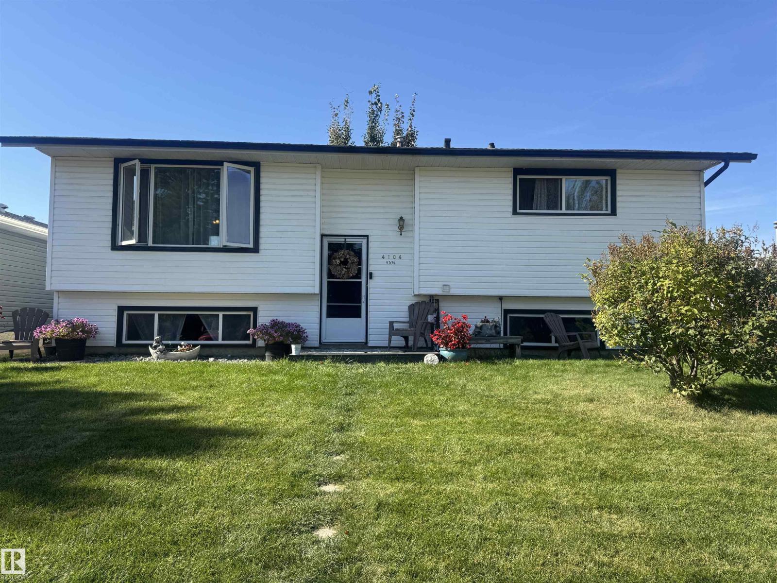 4104 44 ST, stony plain, Alberta